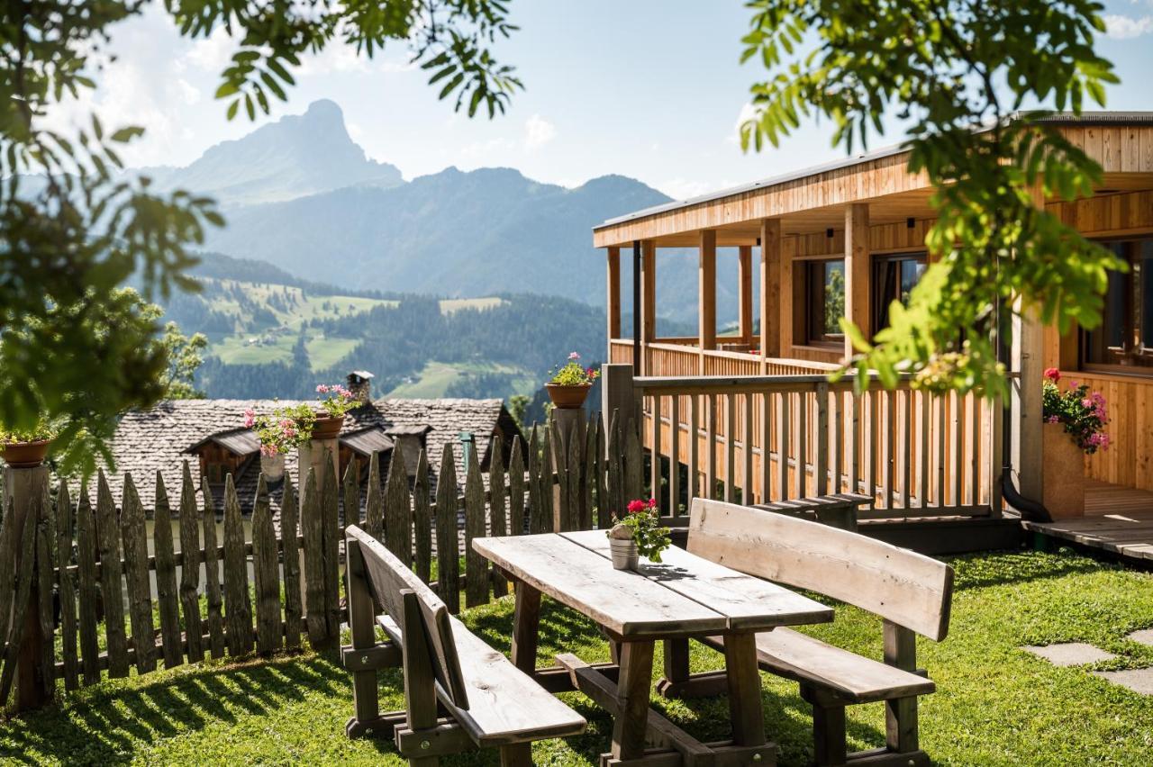 Hotel Ciurnadu La Valle Bagian luar foto