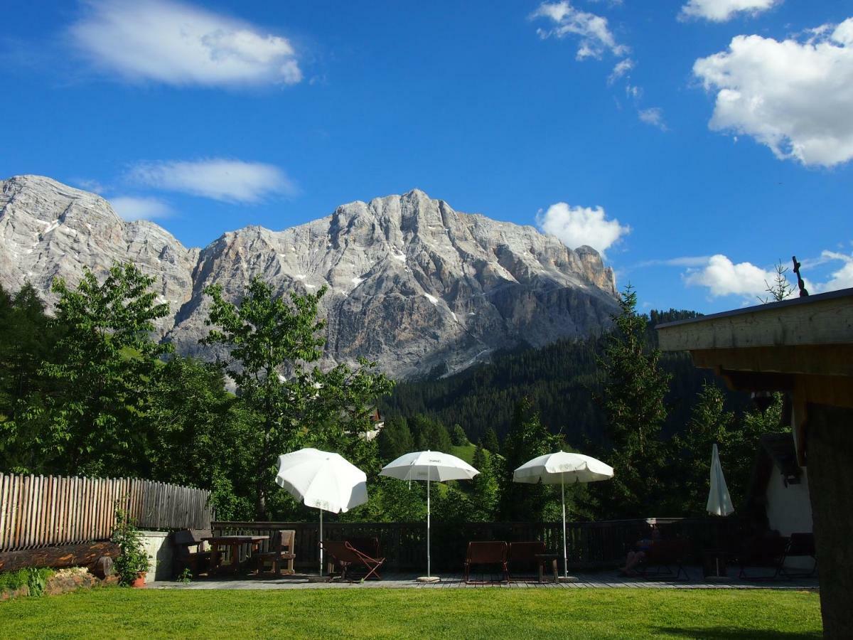Hotel Ciurnadu La Valle Bagian luar foto