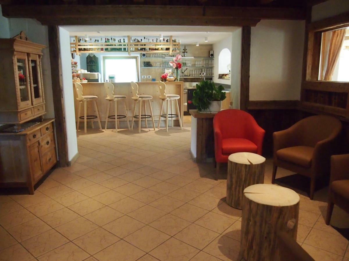 Hotel Ciurnadu La Valle Bagian luar foto